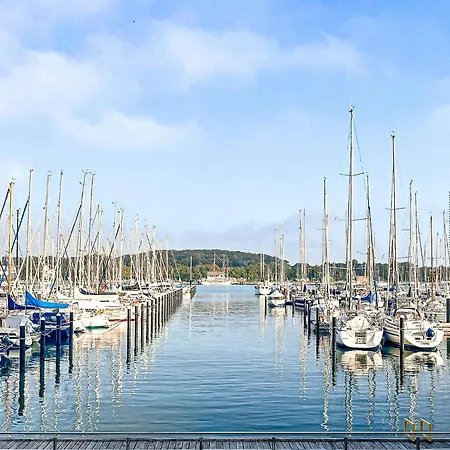 Strandblick - Dorf 1 10 Priwall