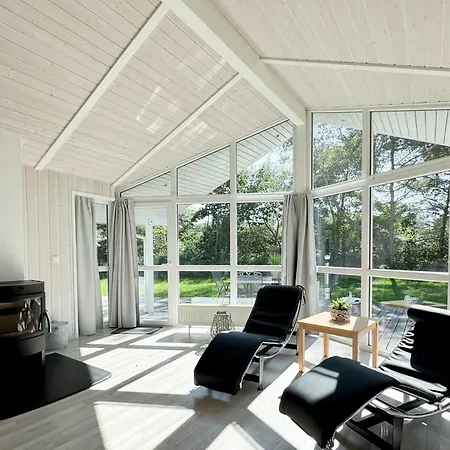 Strandblick - Dorf 1 10 *