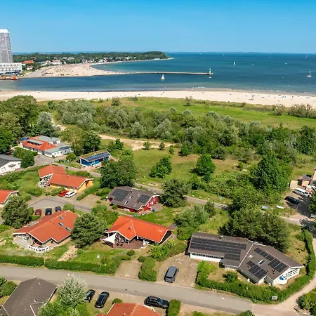 Strandblick - Dorf 1 10 *