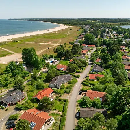 Strandblick - Dorf 1 10 Priwall