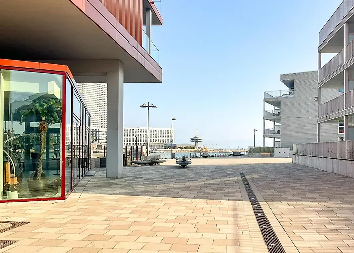 Strandblick - Dorf 1 10 *