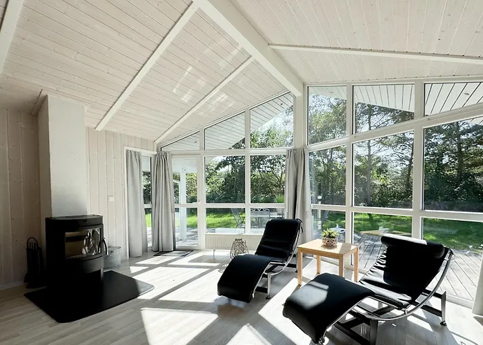 Strandblick - Dorf 1 10 *